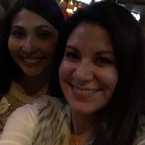 Meet your Posher, Yesenia